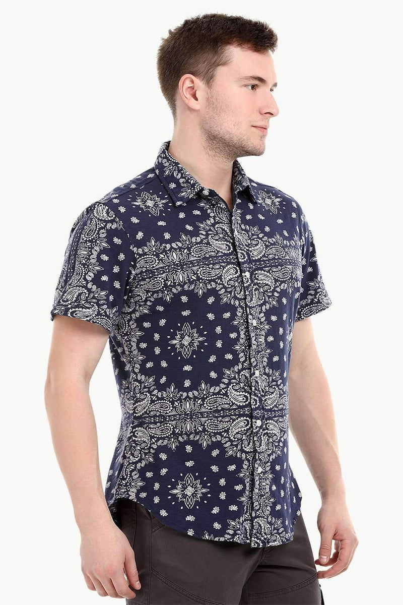 Men's Short Sleeve Bandana Print Knit Shirt
