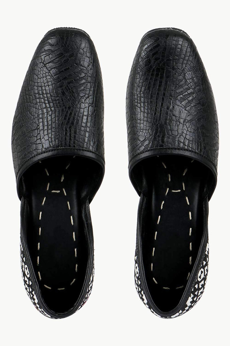 Men's Faux Leather Black Juttis