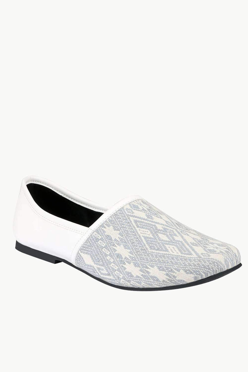 Men's White Jacquard Slip-On Juttis