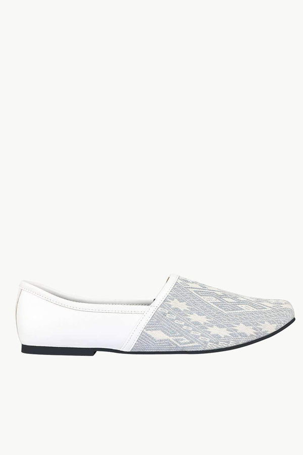 Men's White Jacquard Slip-On Juttis