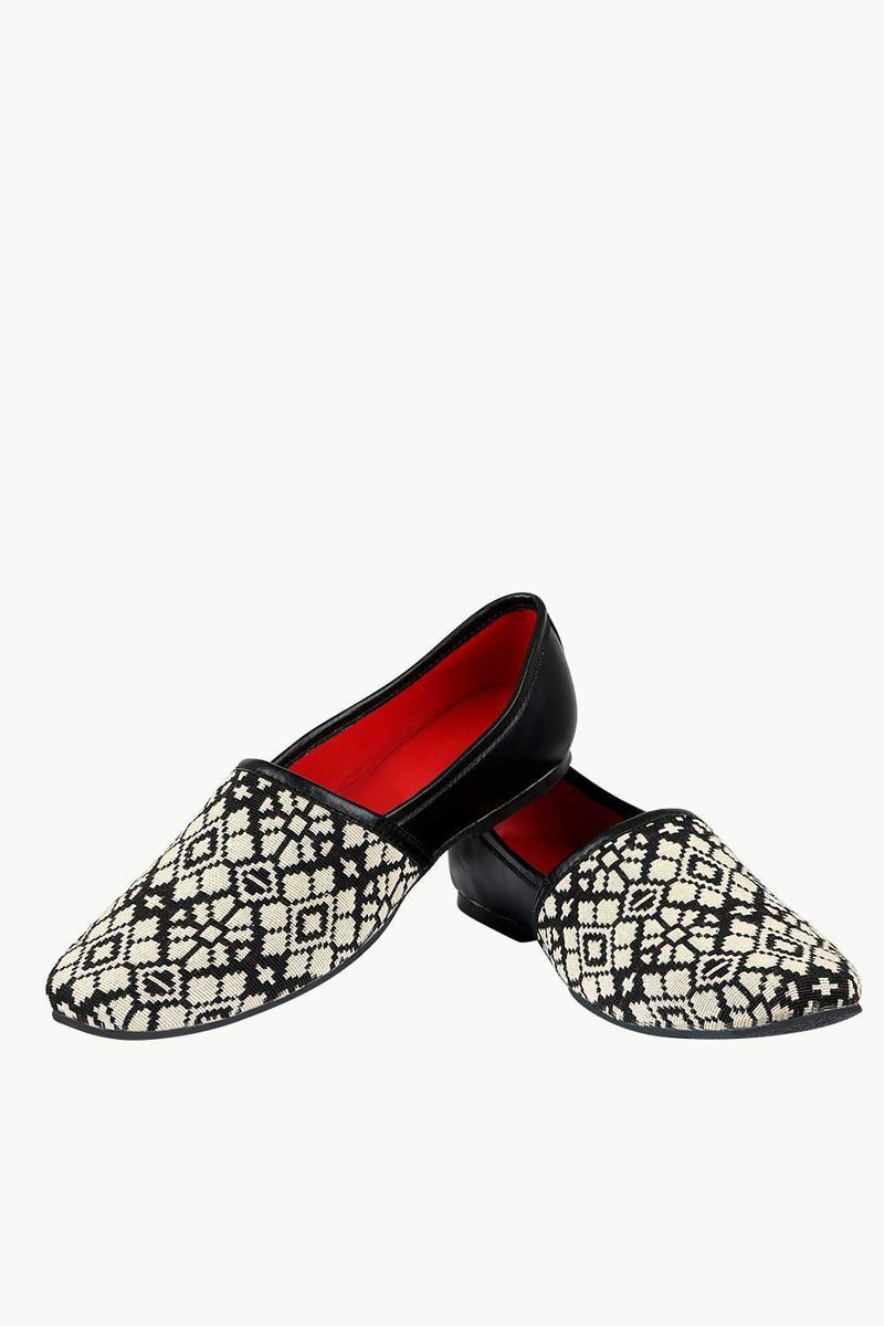 Men's Dark Brown Jacquard Juttis