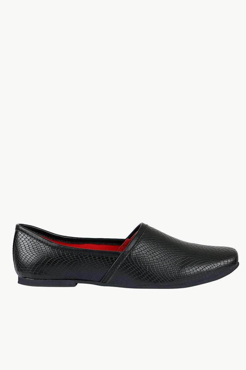 Men's Faux Leather Black Slip-On Juttis 