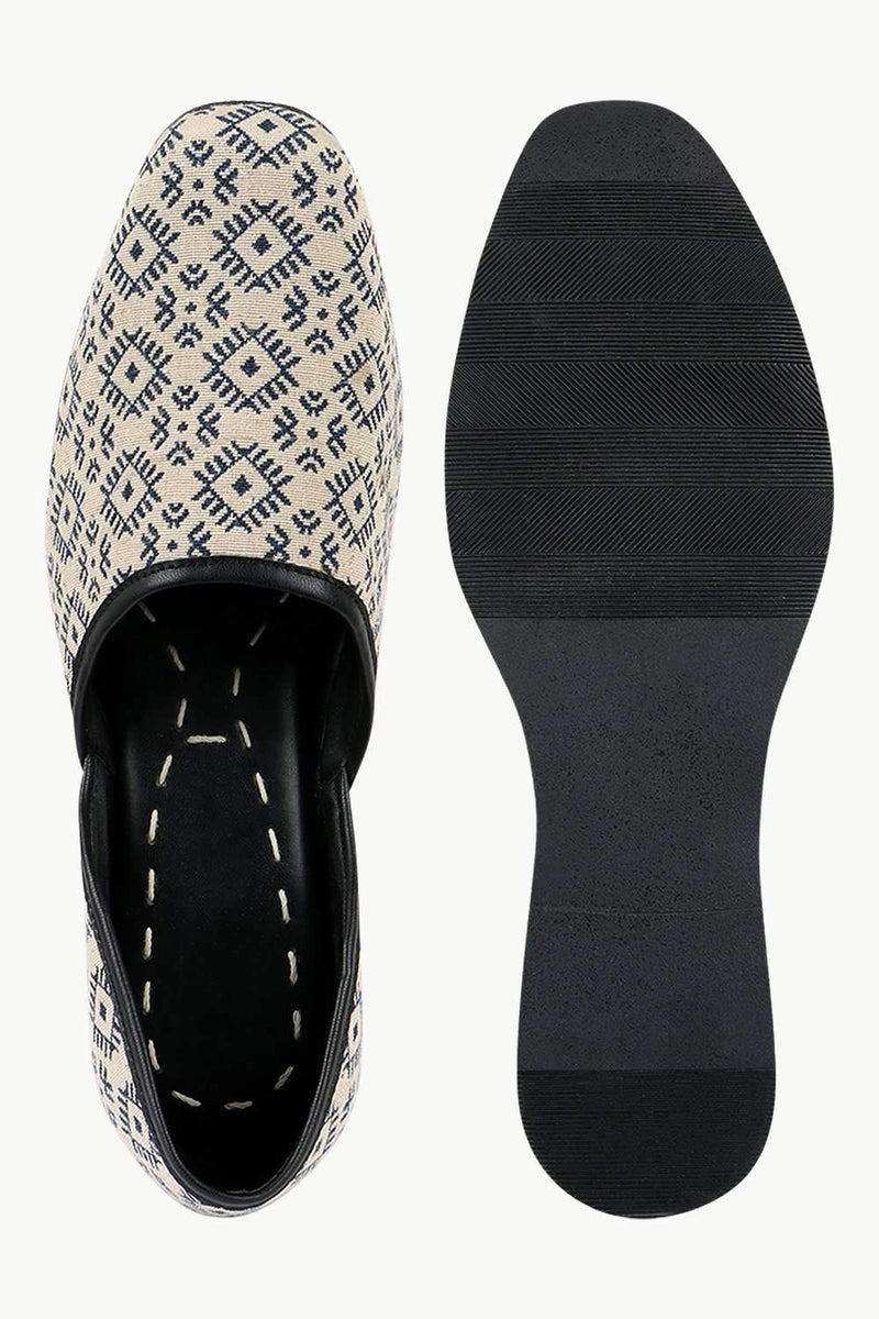 Men's Beige Jacquard Slip-On Juttis