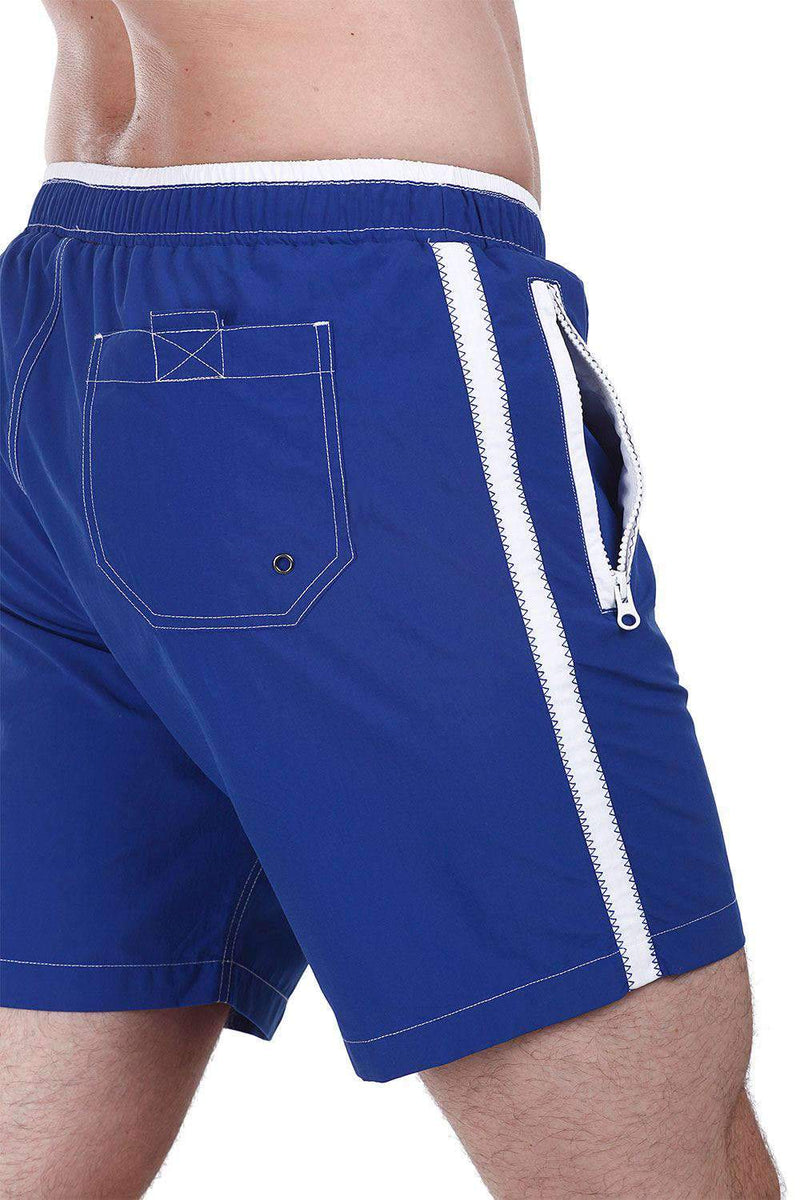 Swim shorts with zipper side pockets