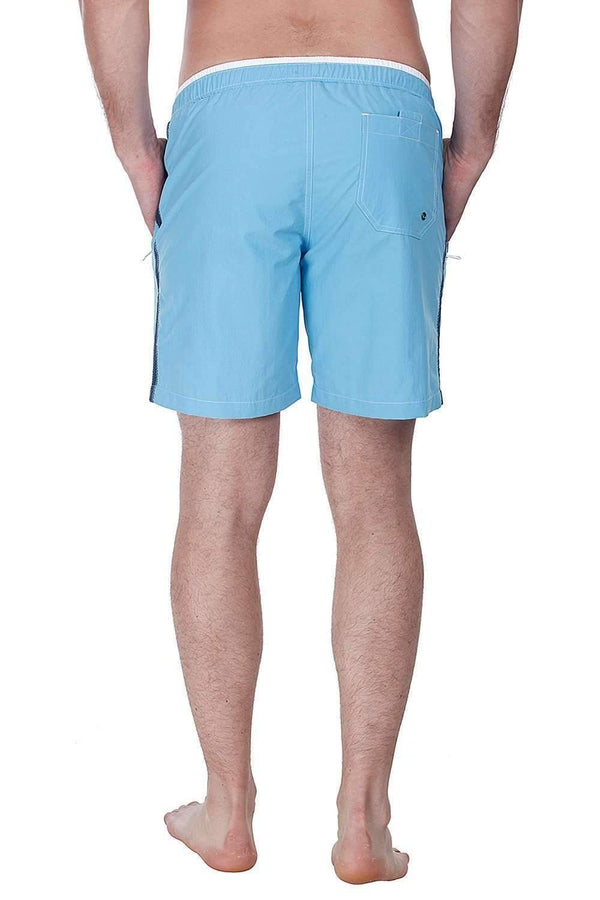 Swim shorts with zipper side pockets