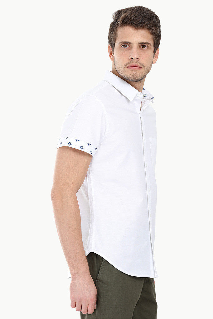 Solid Oxford Woven Short Sleeve With Ikat Detail